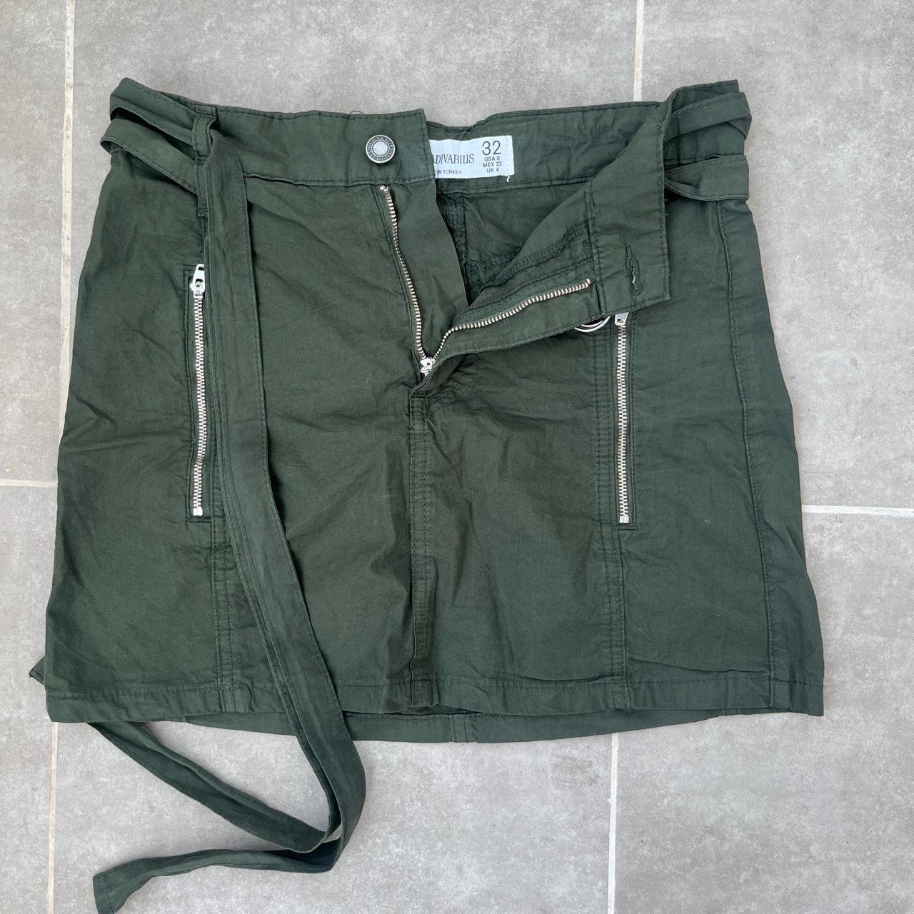 Stradivarius cargo green skirt size small Depop