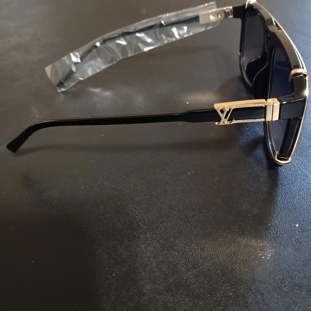 Louis Vuitton Petit Soupçon Sunglasses From the - Depop