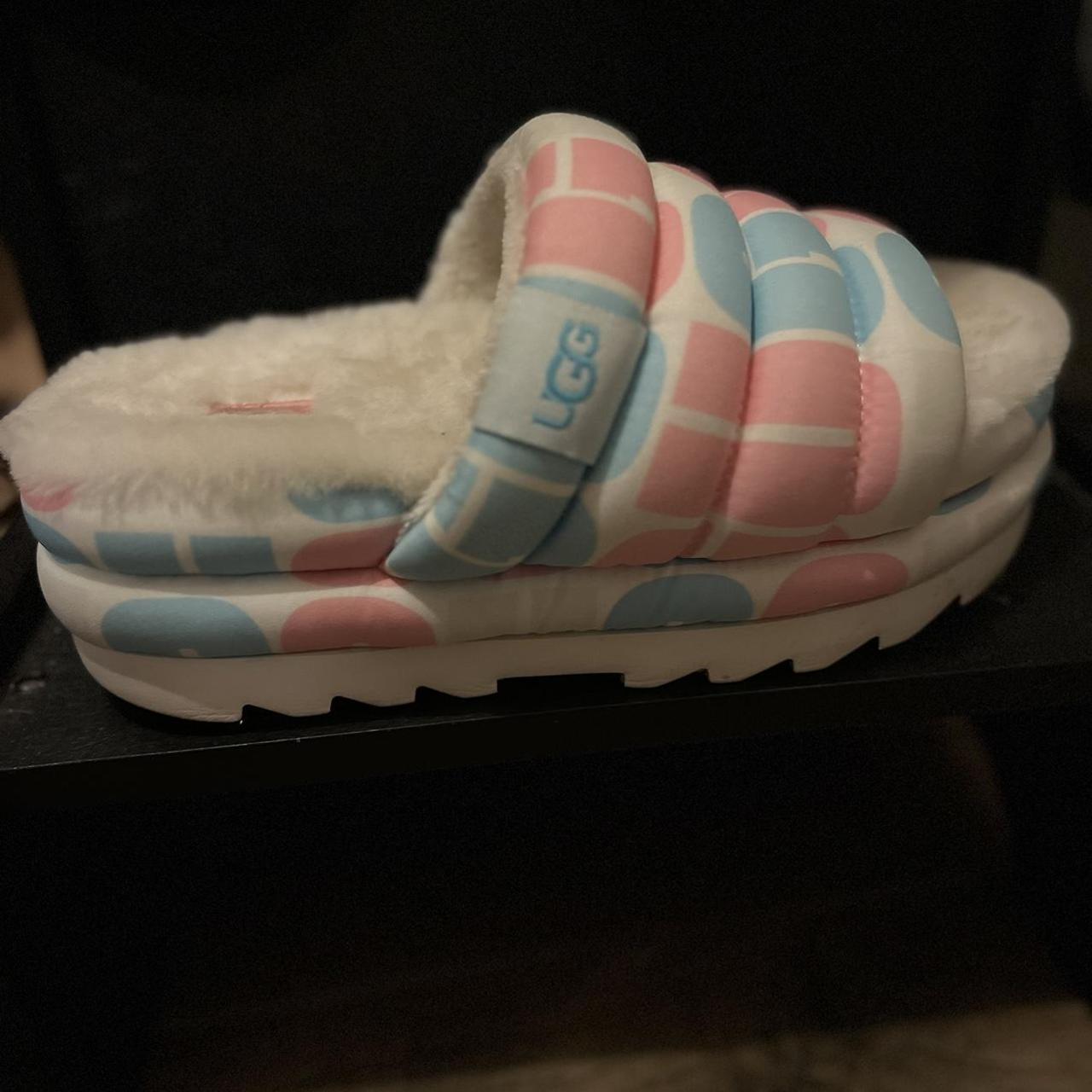 Pink and blue ugg slides hot sale