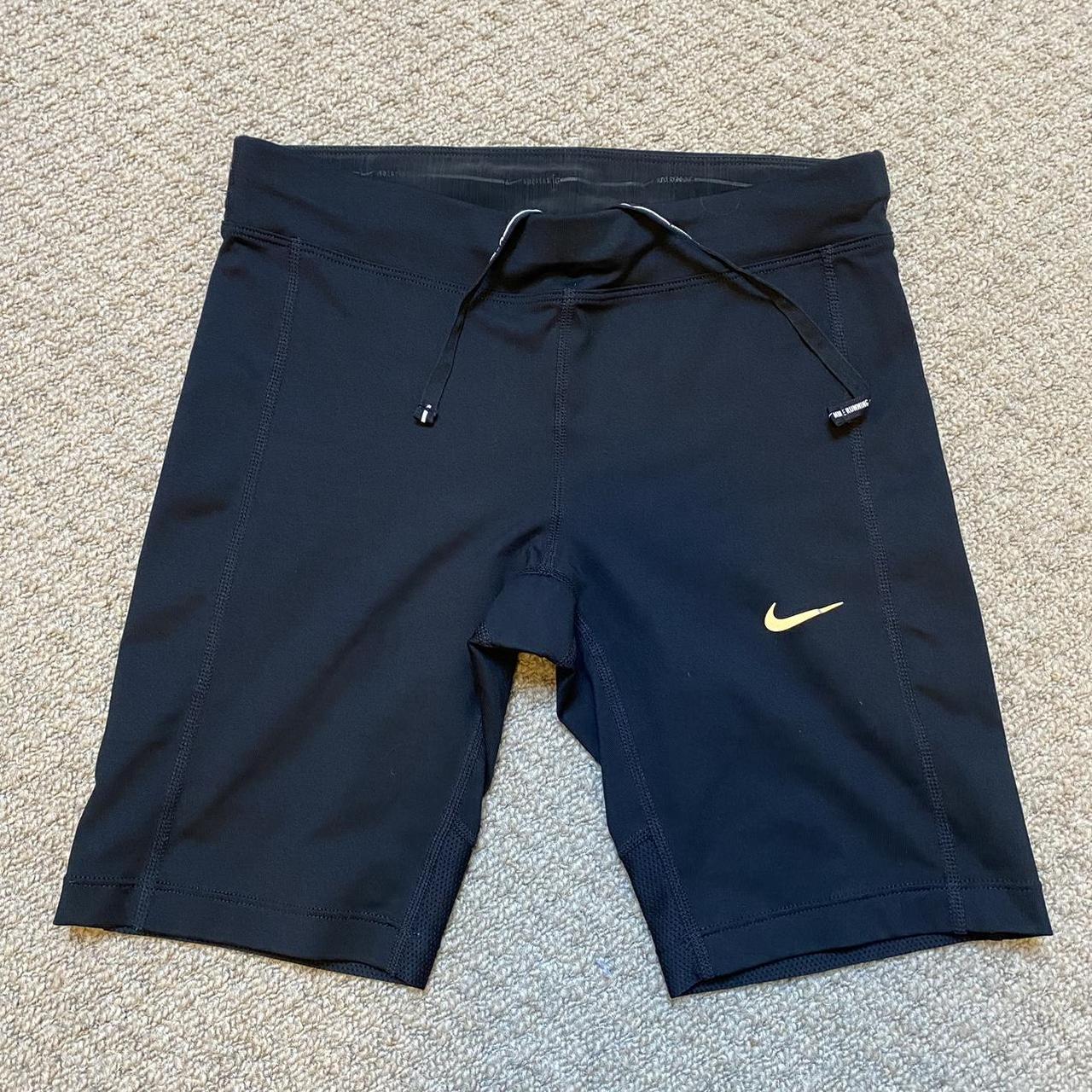 Nike dry fit women's shorts Size XS Good for - Depop
