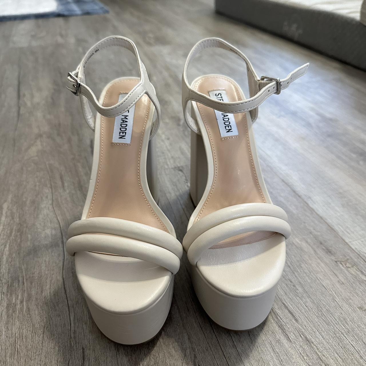 Steve Madden Women's Cream Footwear Depop