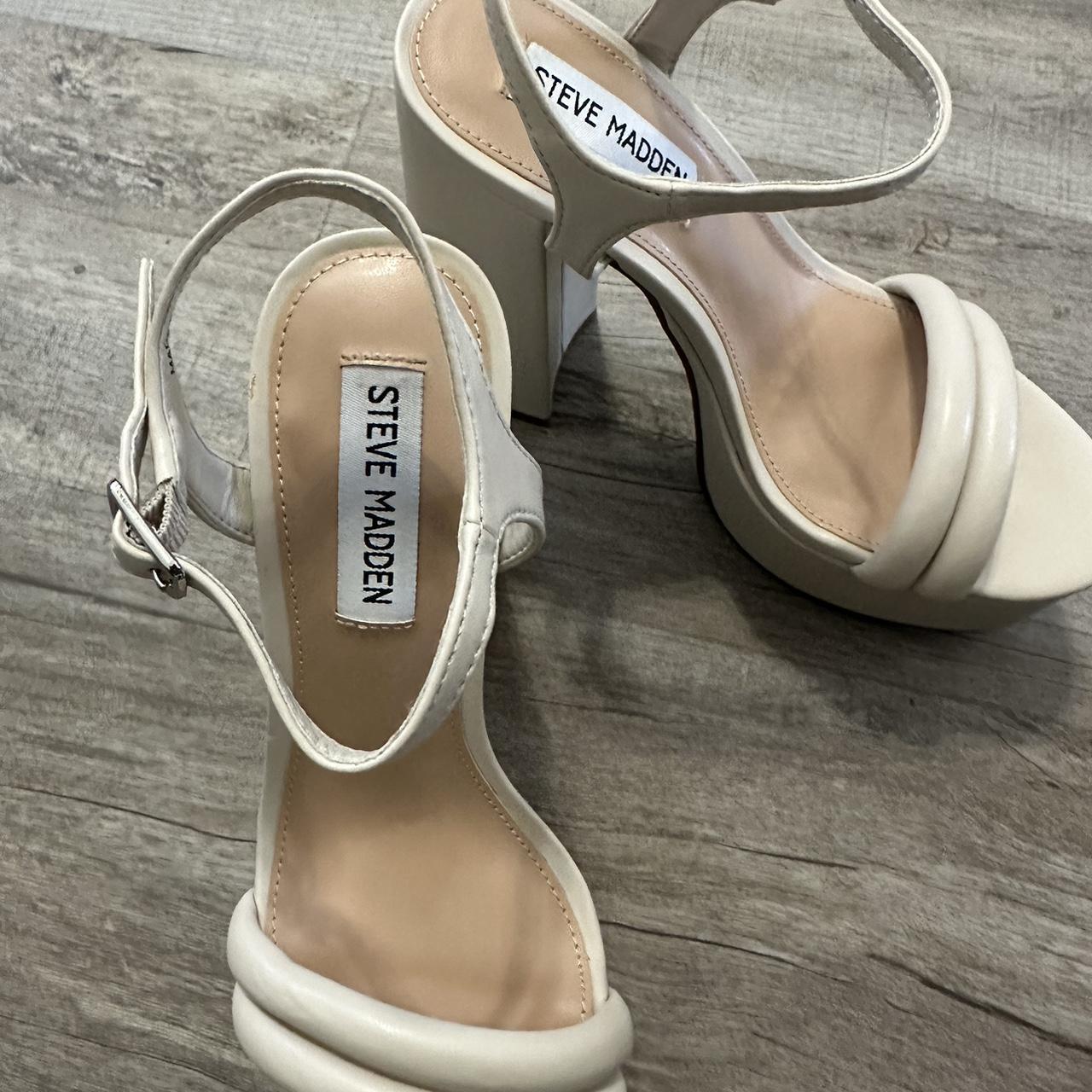 Steve Madden Women's Cream Footwear Depop