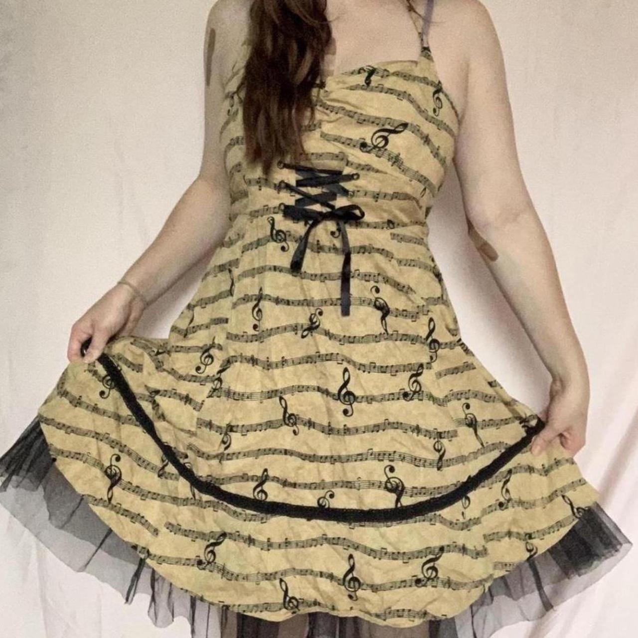 Hot topic music note dress hotsell