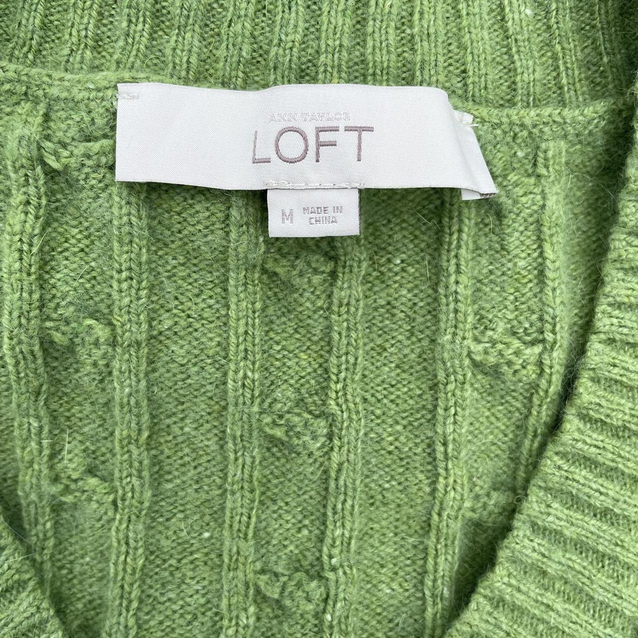 Bright green cable knit sweater ꕥ fun and cozy ꕥ... - Depop