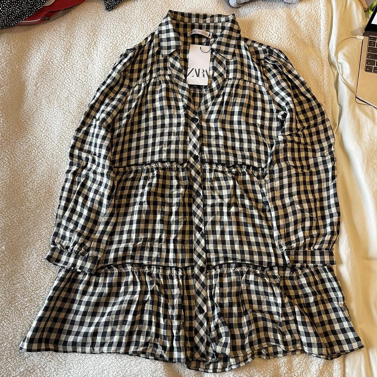 Zara Gingham Tiered Dress🩷 Size Small, best fit... - Depop