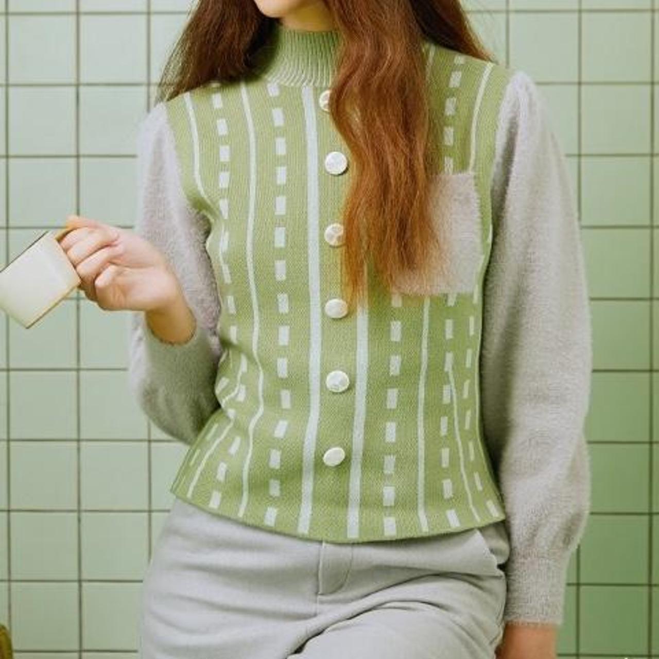blueerror｜green&gray pullover sweater Size：S 100%... - Depop