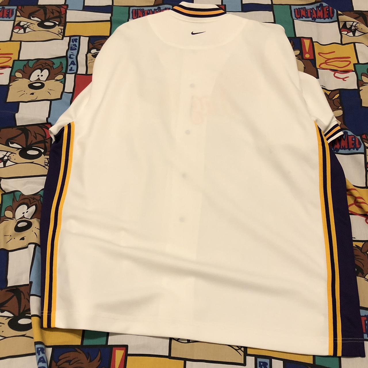 Nike Los Angeles Lakers Vintage Warm Up - Depop