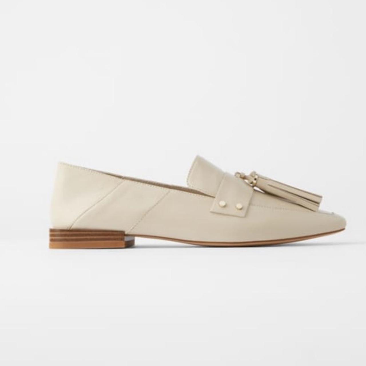 Zara Women's Loafers Depop