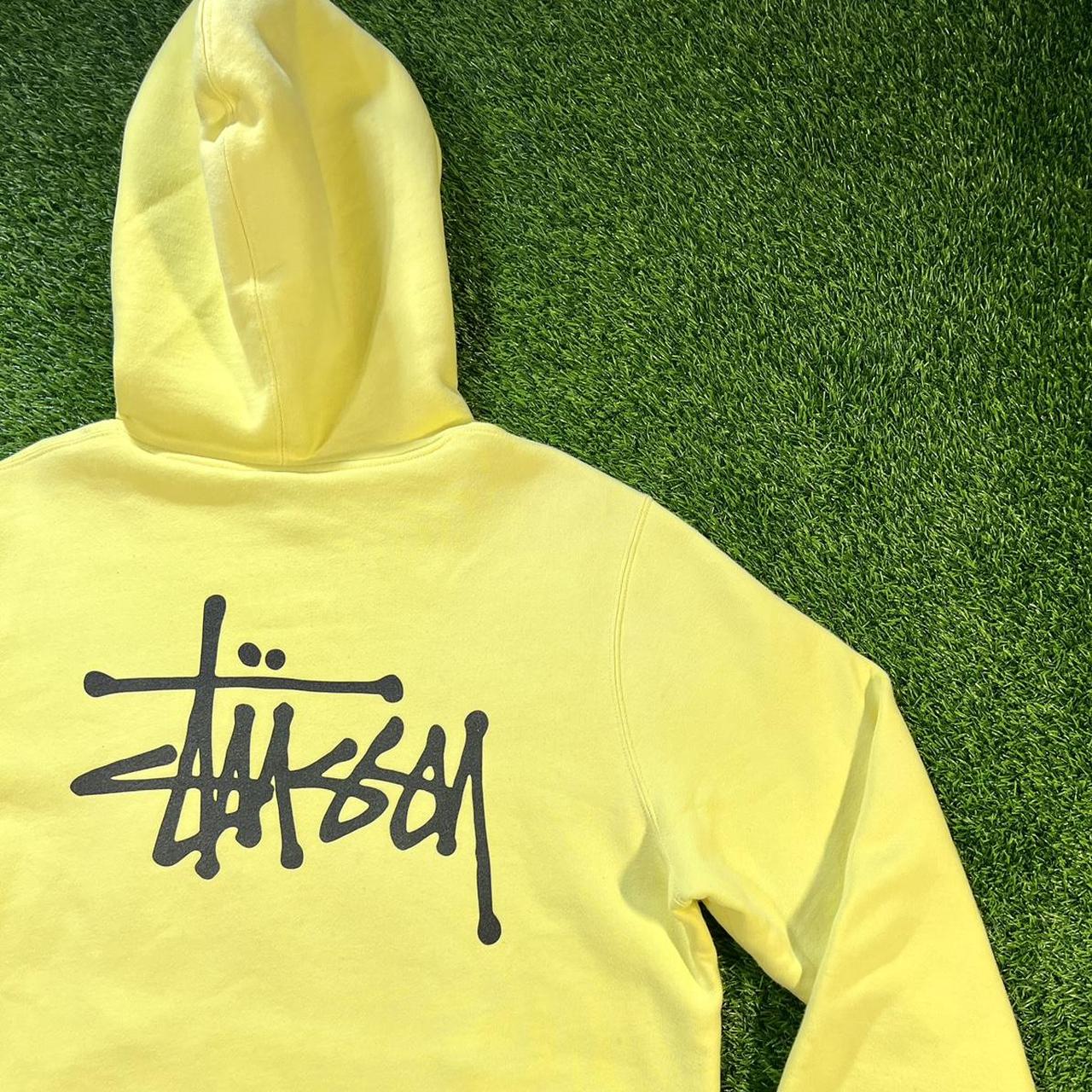 Stussy hot sale yellow hoodie