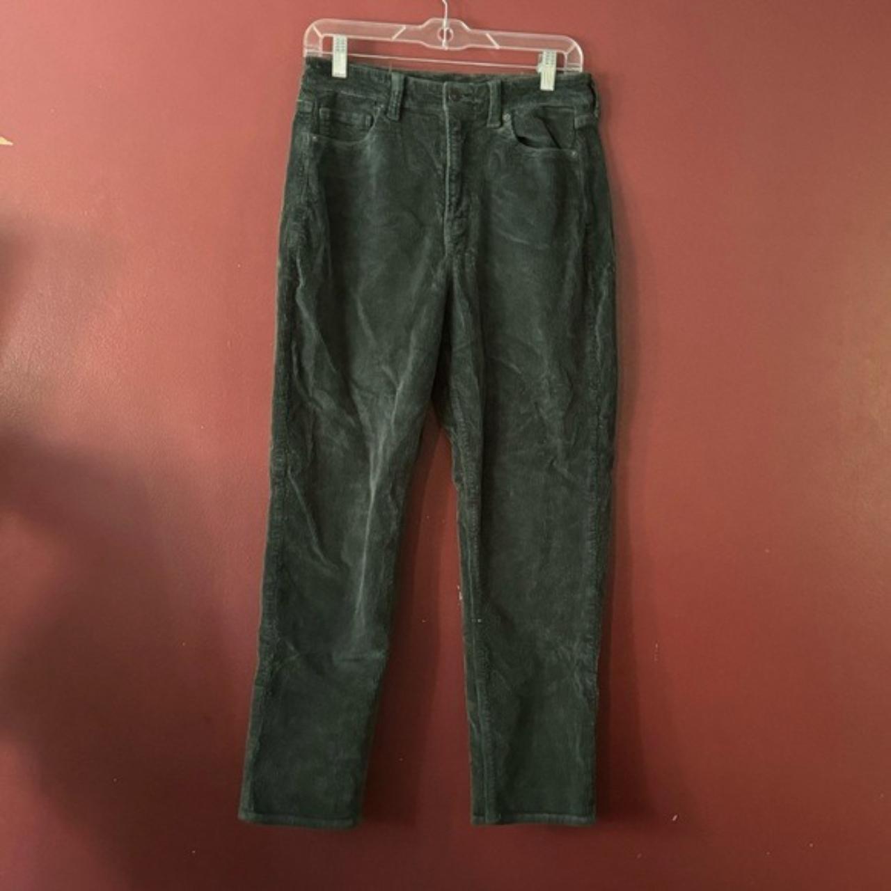 item listed by pinetreeresale