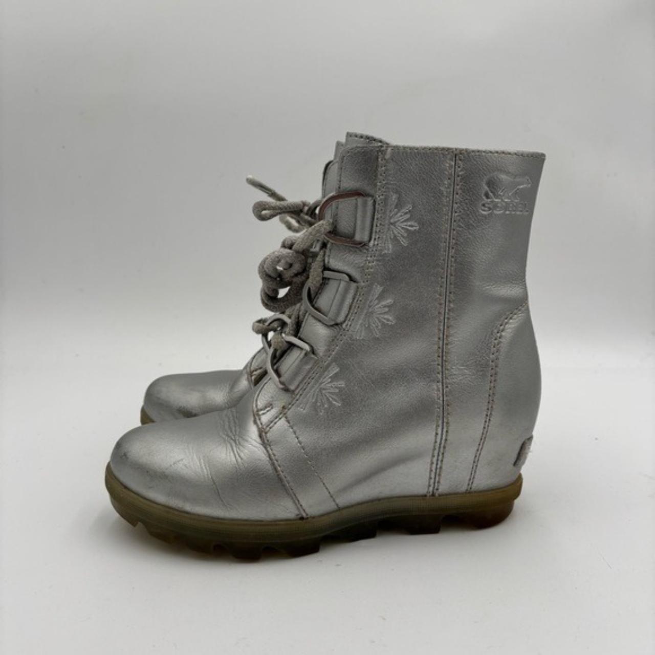 item listed by pinetreeresale