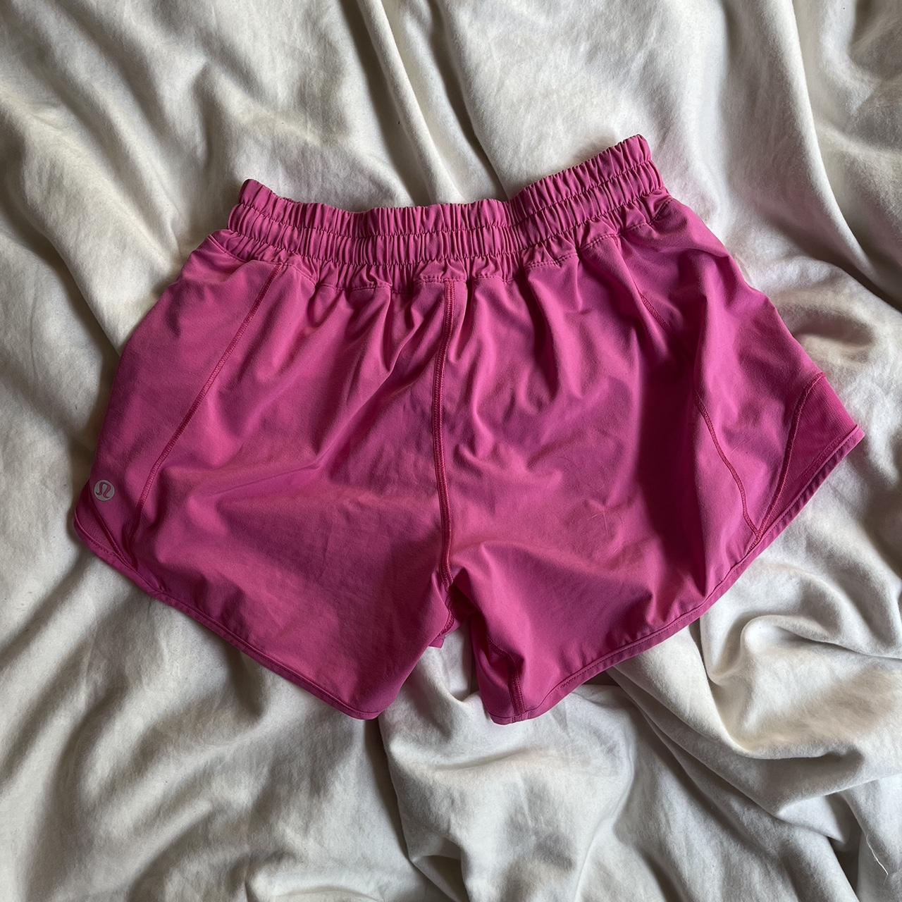 LULULEMON Sonic Pink New Hotty Hot Shorts Size 6 With 4” Inseam NWT