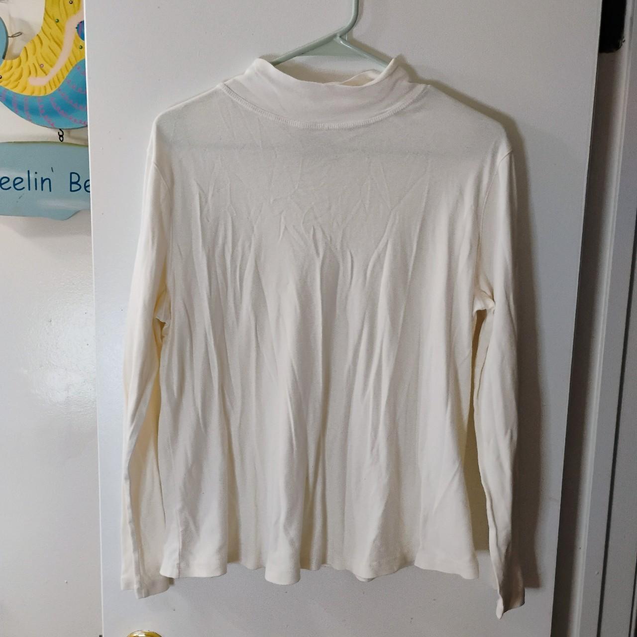 item listed by sunshinethriftingg