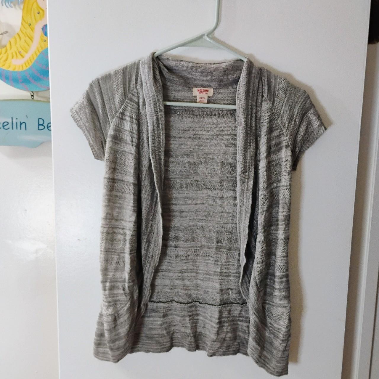 item listed by sunshinethriftingg
