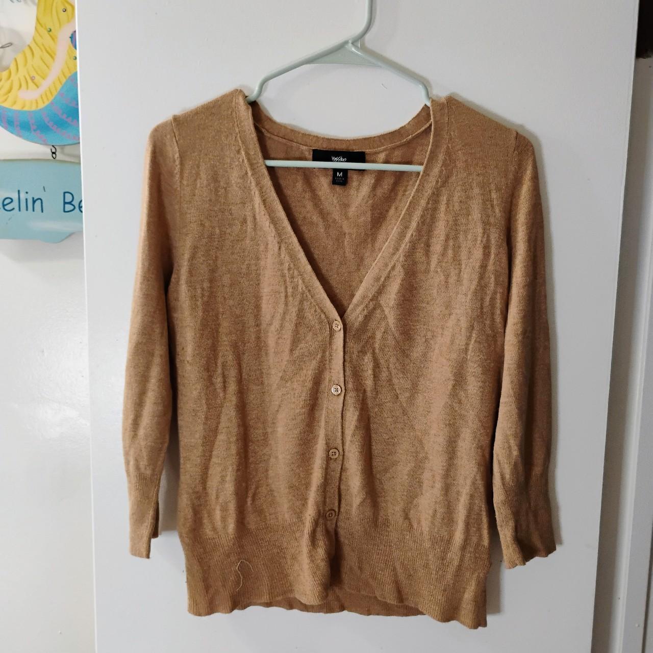 item listed by sunshinethriftingg
