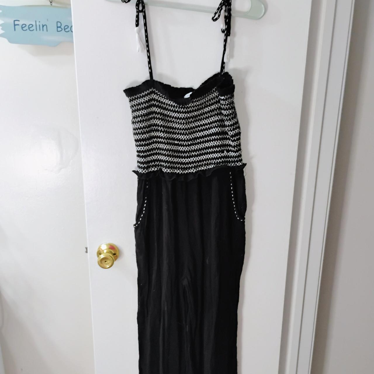 item listed by sunshinethriftingg