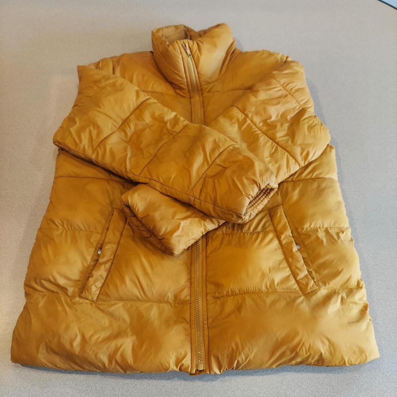 Old navy gold puffer jacket best sale