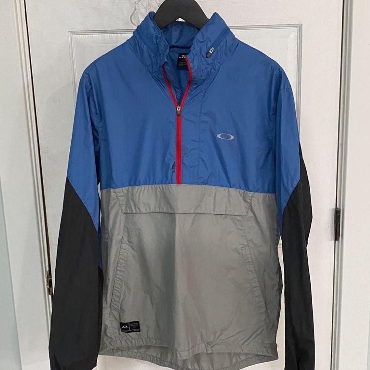 Oakley Fitness gear y2k windbreaker Love the color | Depop Oakley Fitness gear y2k windbreaker Love the color | Depop