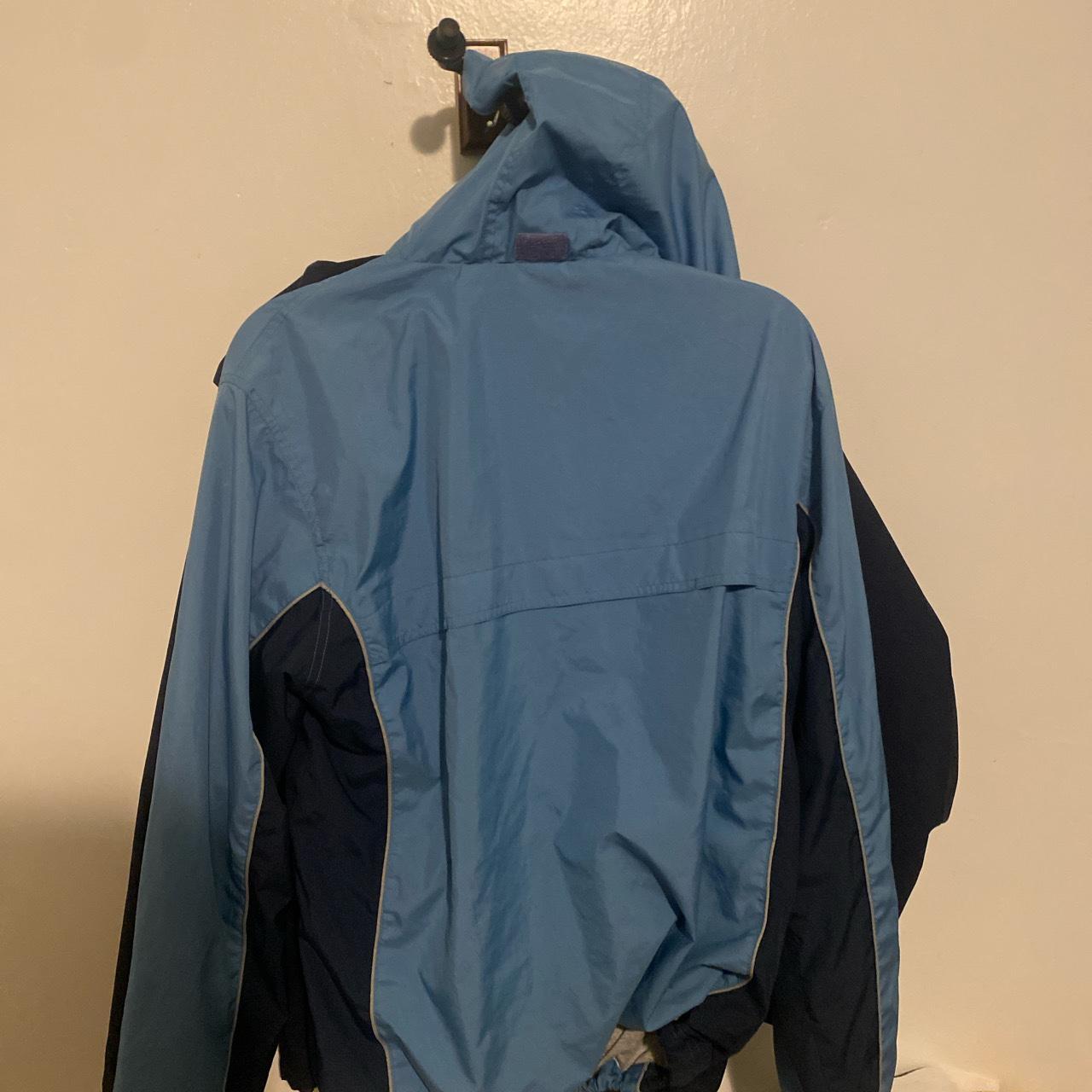 Oakley Fitness gear y2k windbreaker Love the color | Depop Oakley Fitness gear y2k windbreaker Love the color | Depop