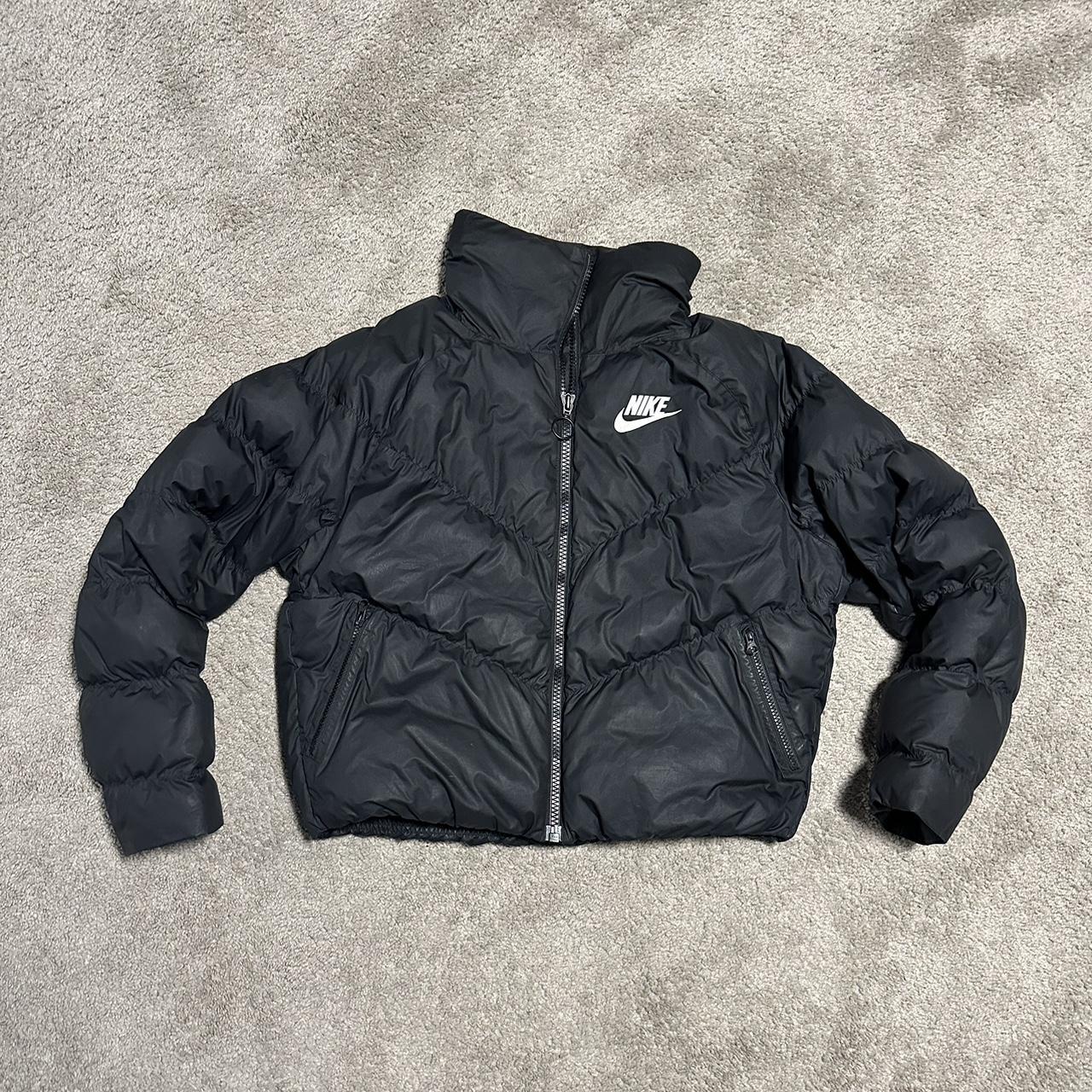 womens nike puffer jacket with hood