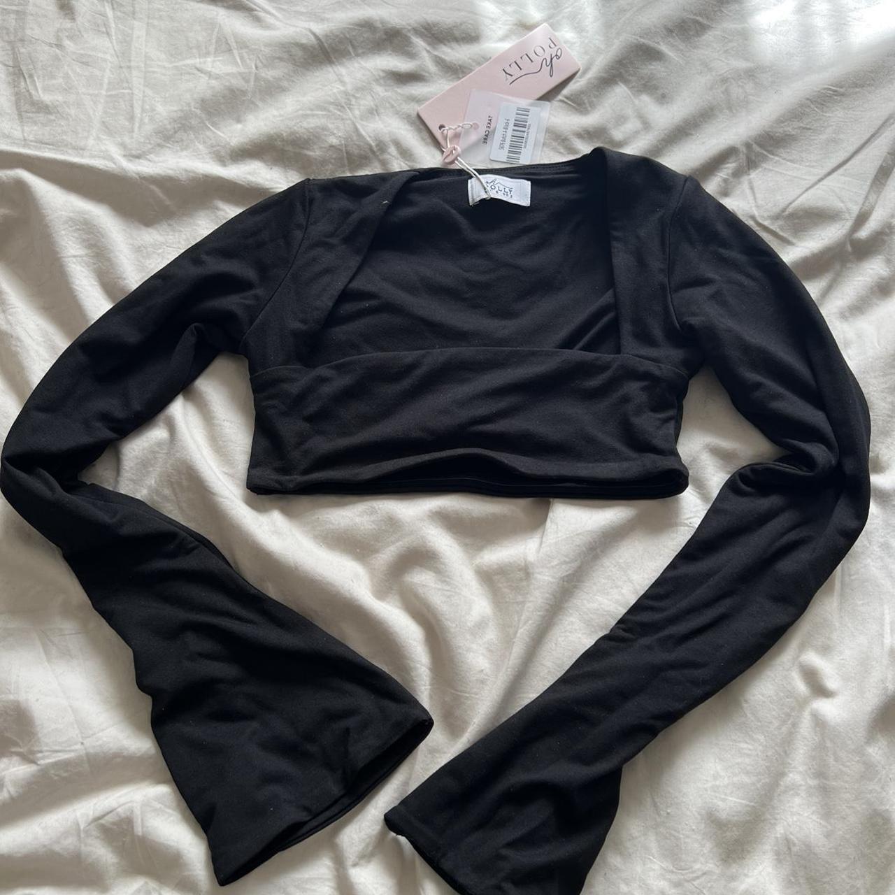 Oh Polly Women's Black Croptop Depop