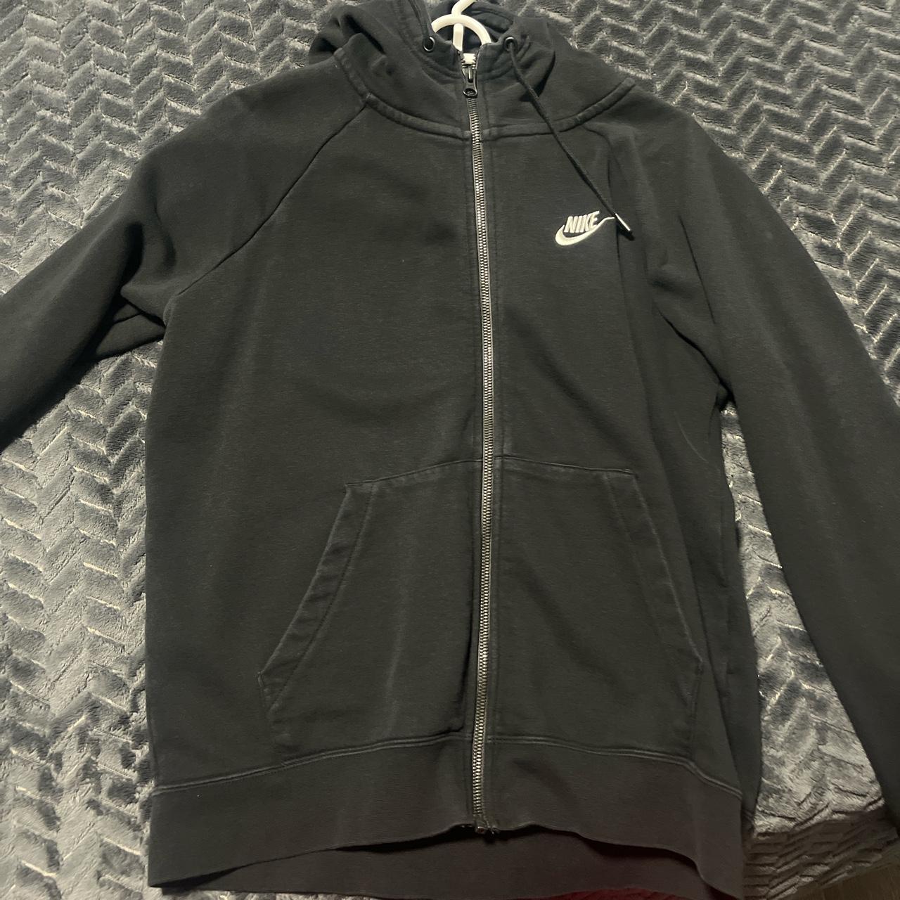 Nike Men's Jumper Depop