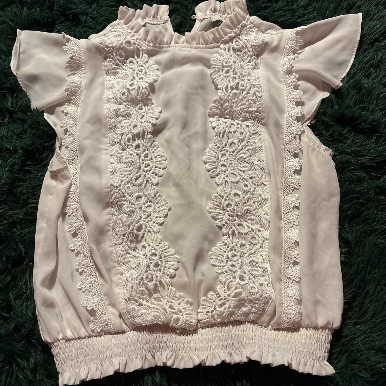 item listed by snatchedchew