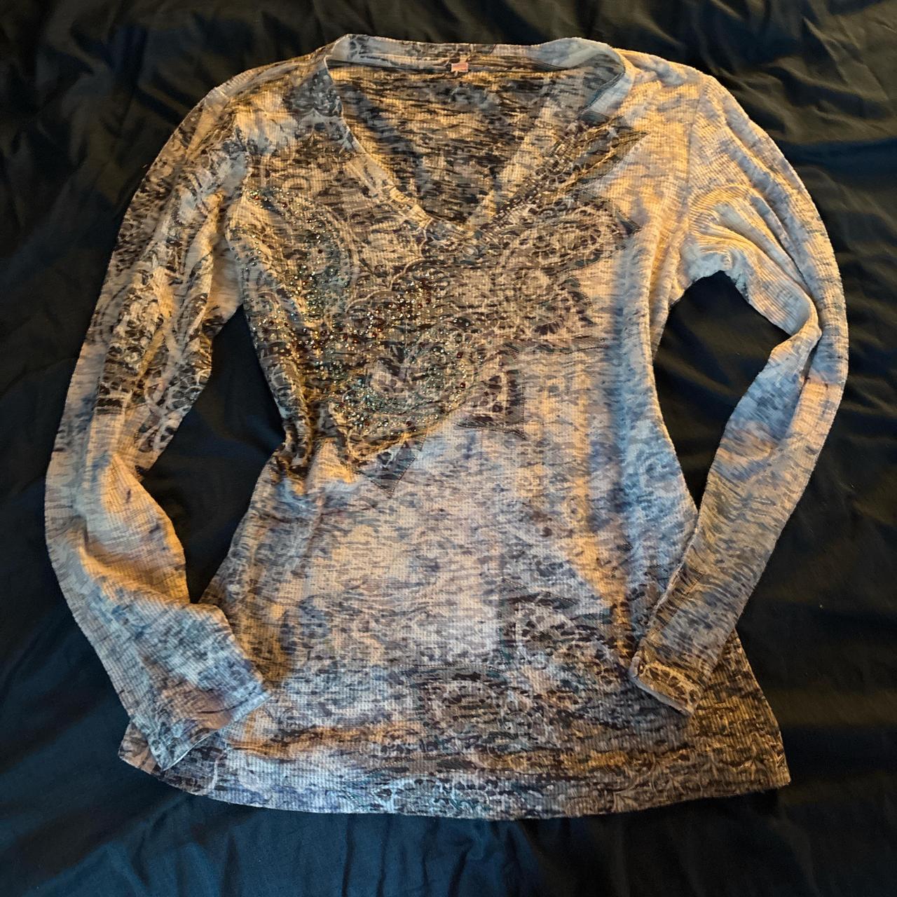 item listed by snatchedchew