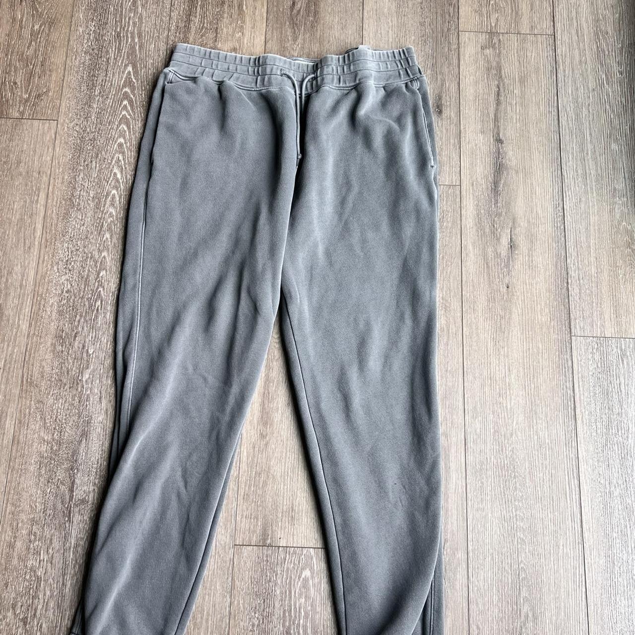 Grey Abercrombie and fitch sweatpants - Depop