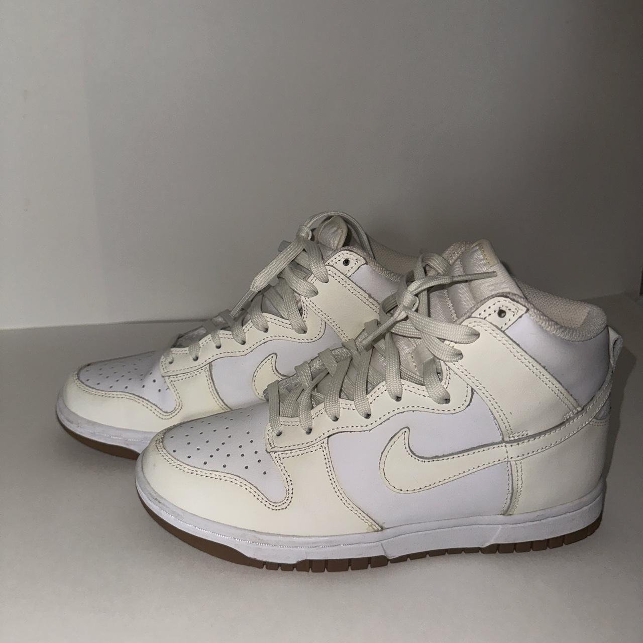 Nike Women's Cream Trainers 