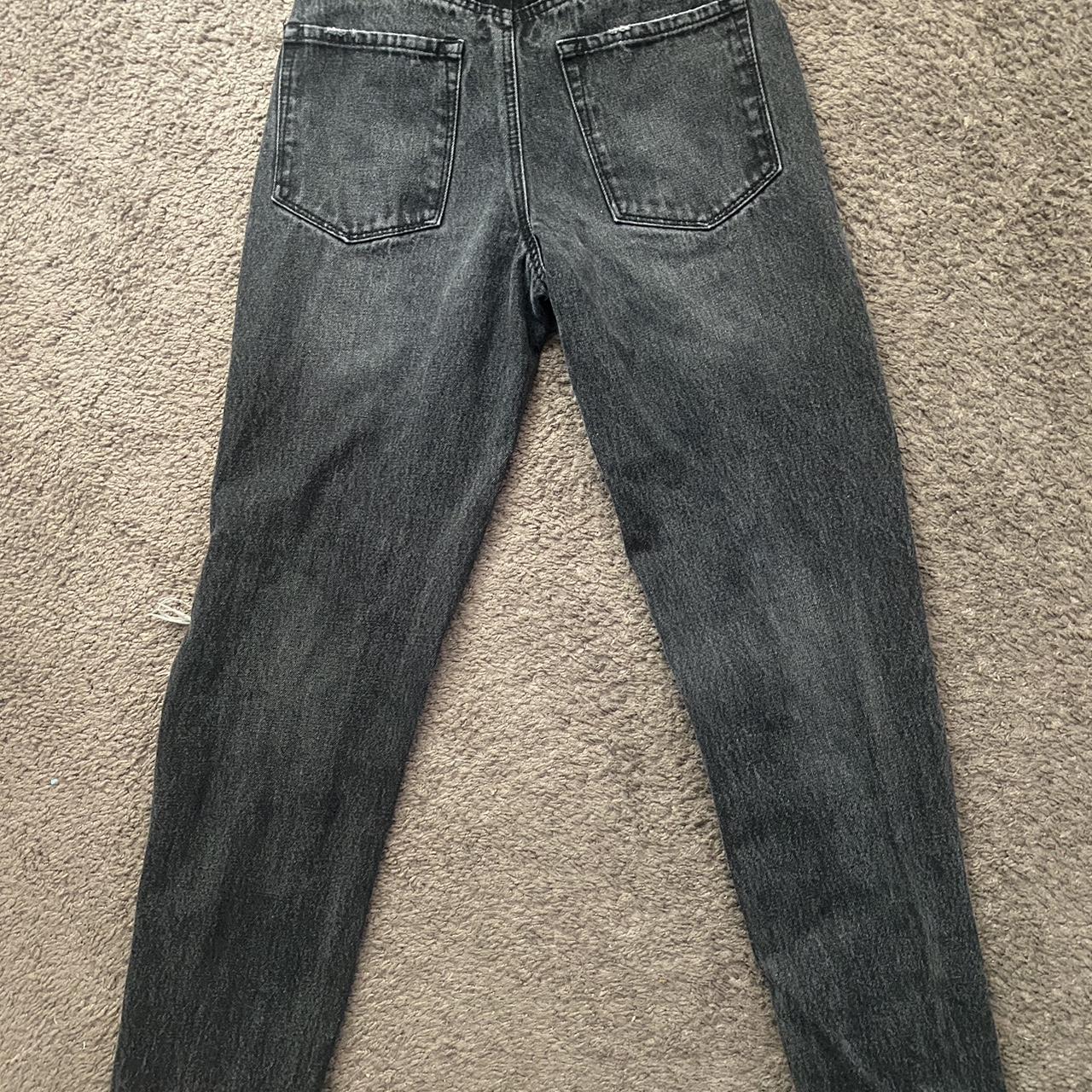 RSQ ripped jeans 90s style In great condition - Depop