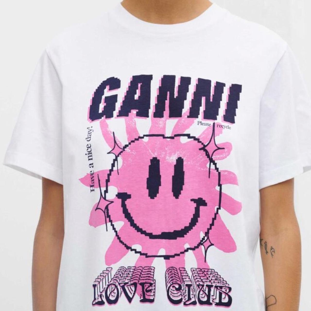 ☆【GANNI】☆(W) Ganni Love Club T-Shirt Bright White Pink☆ Ganni - Love Club T-shirt | HBX - Globally Curated Fashion