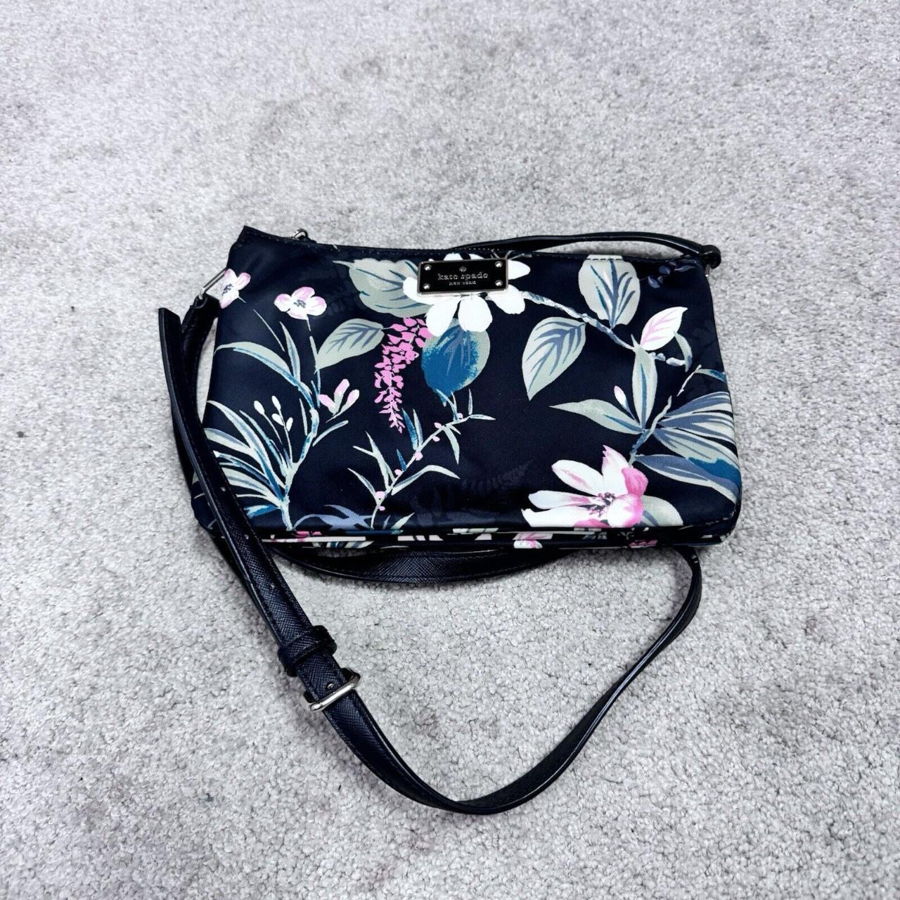 item listed by dolledupmayslanding