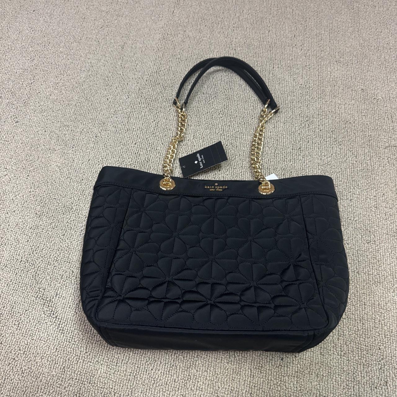 item listed by dolledupmayslanding