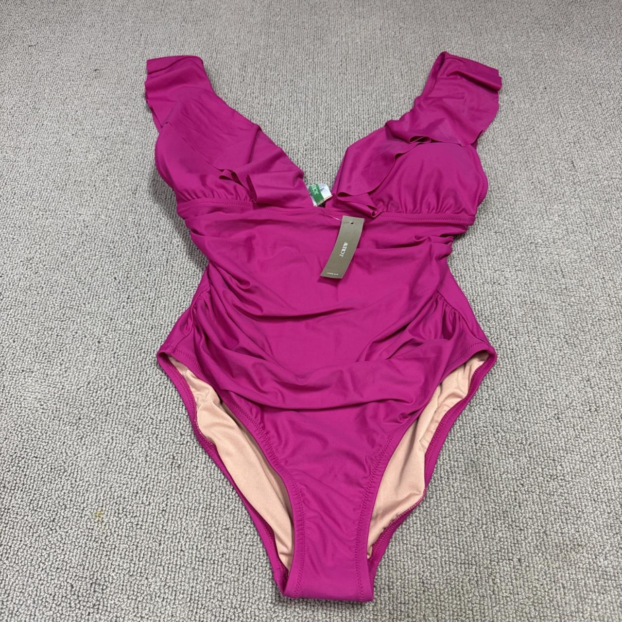 item listed by dolledupmayslanding