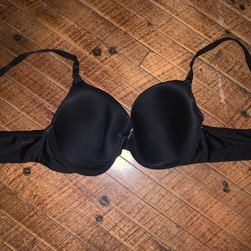Sexy seamless Victoria secret bra Black Worn a few - Depop