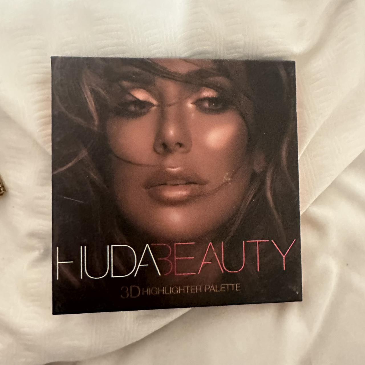 Huda beauty lady luxe nails, never used!nieuwprijs - Depop