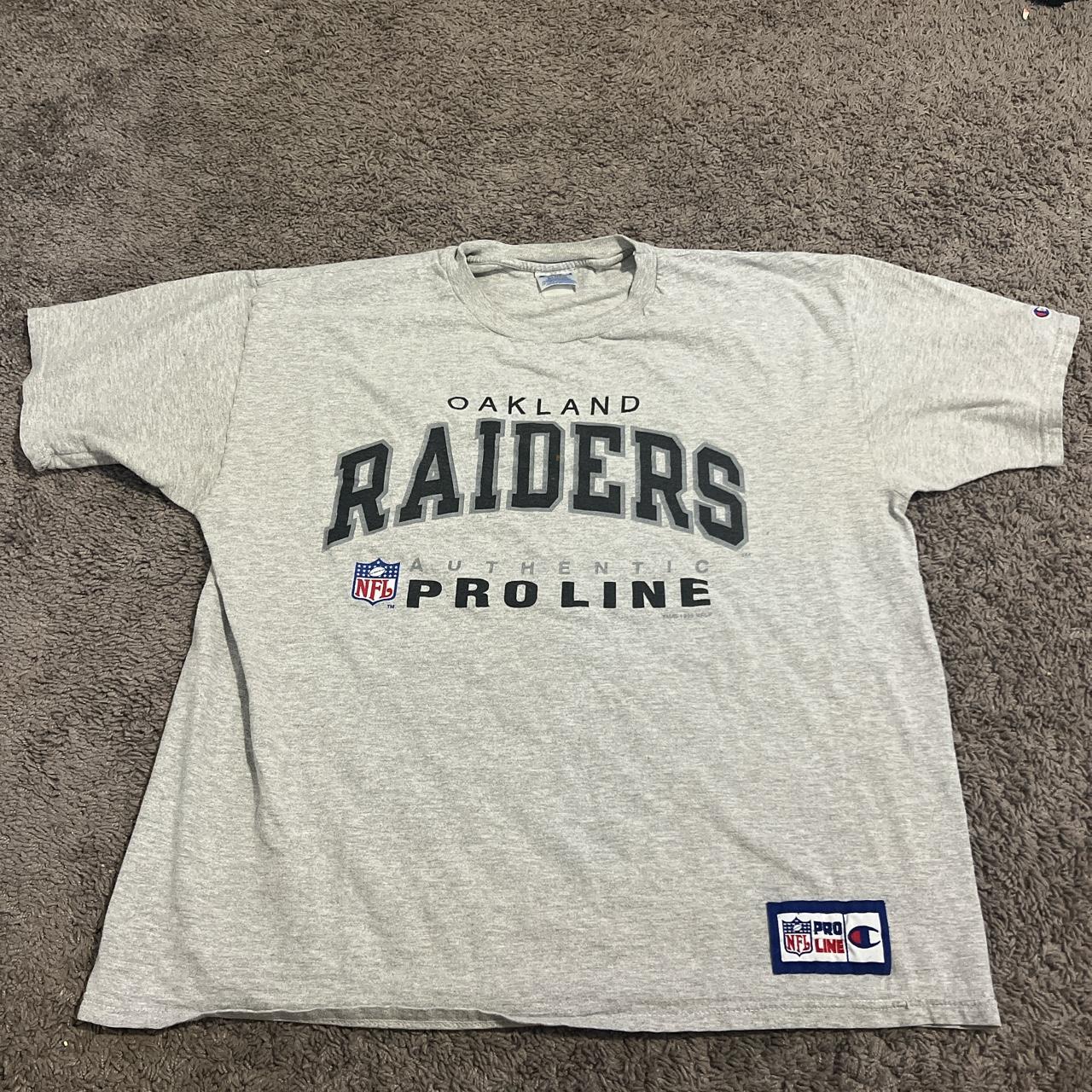 Vintage 1996 Oakland Raiders Tee Size: - Depop