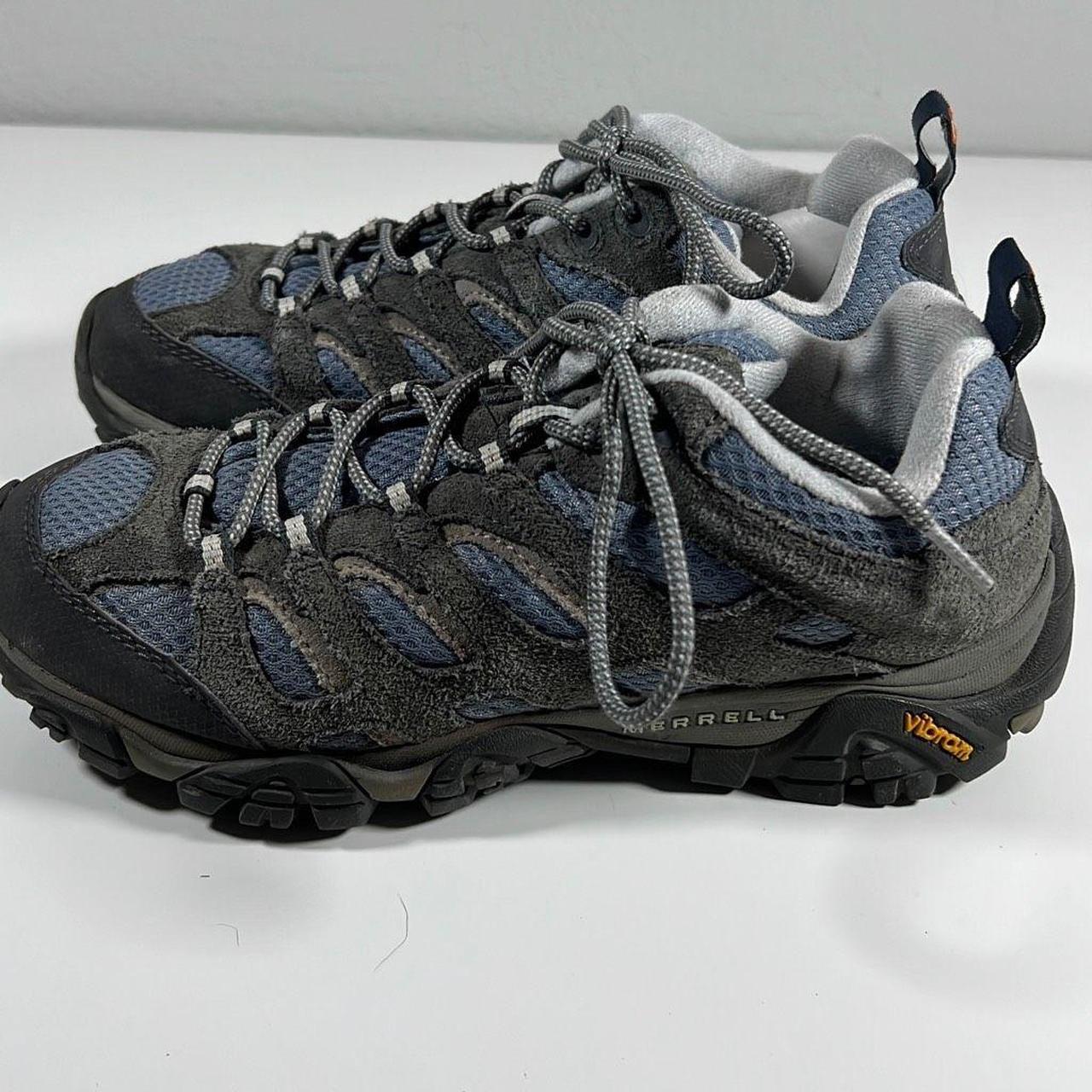 Merrell Women's Grey Trainers | Depop