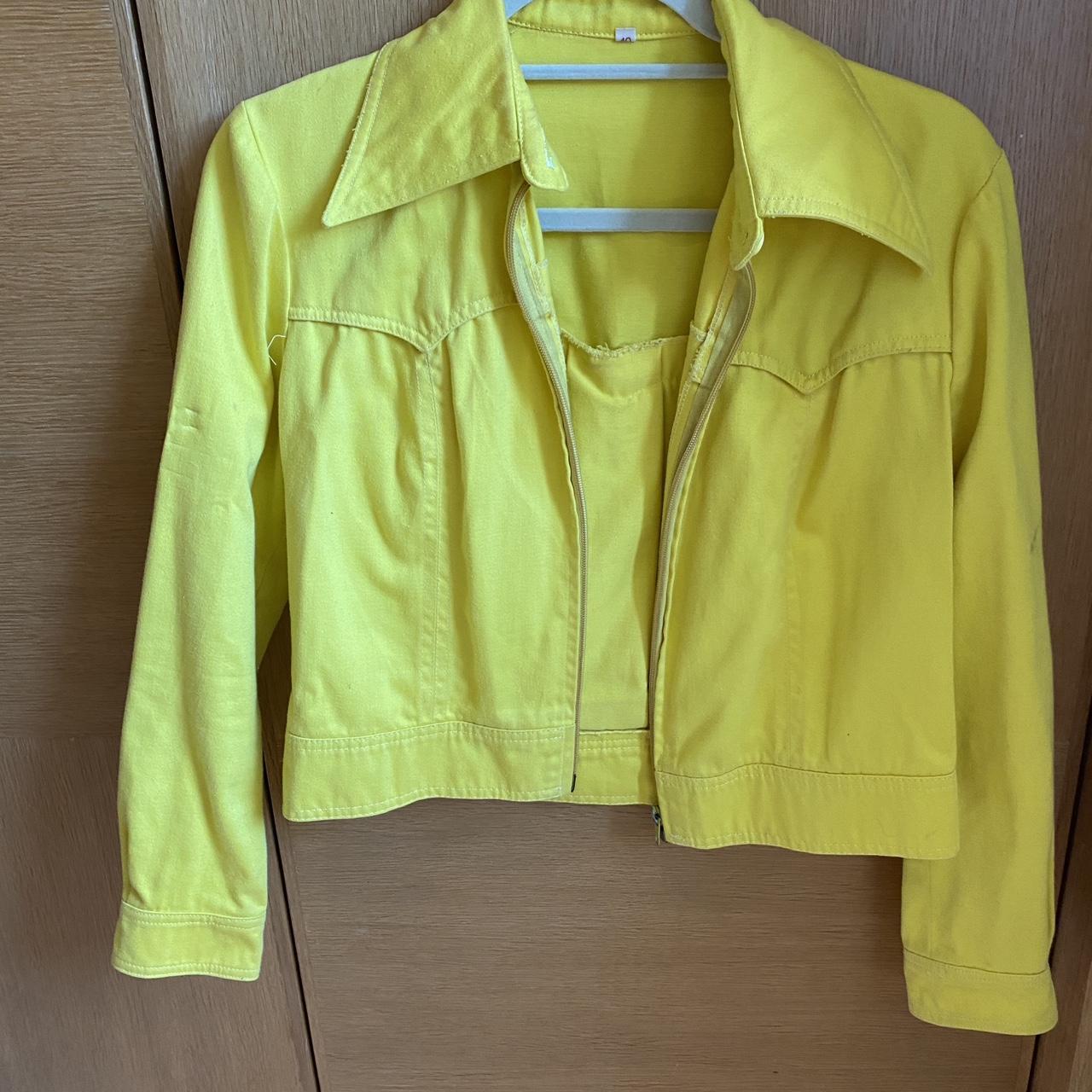 Hollister yellow hot sale denim jacket