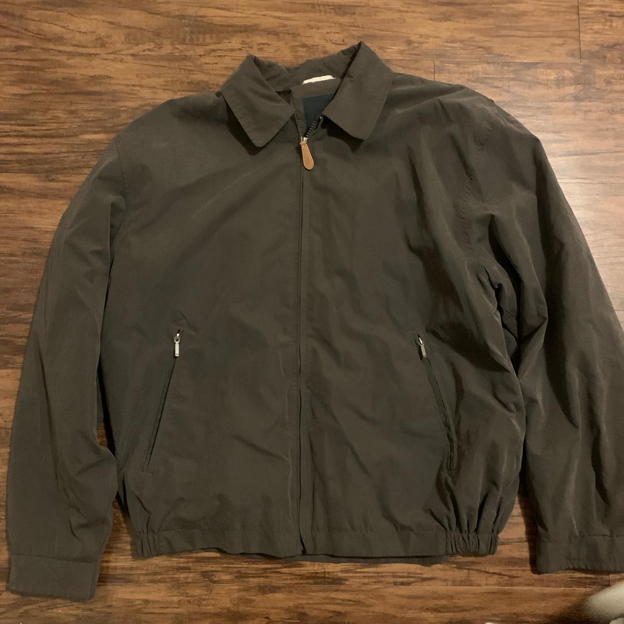 Brown London Fog jacket Size is a Medium and is in Depop