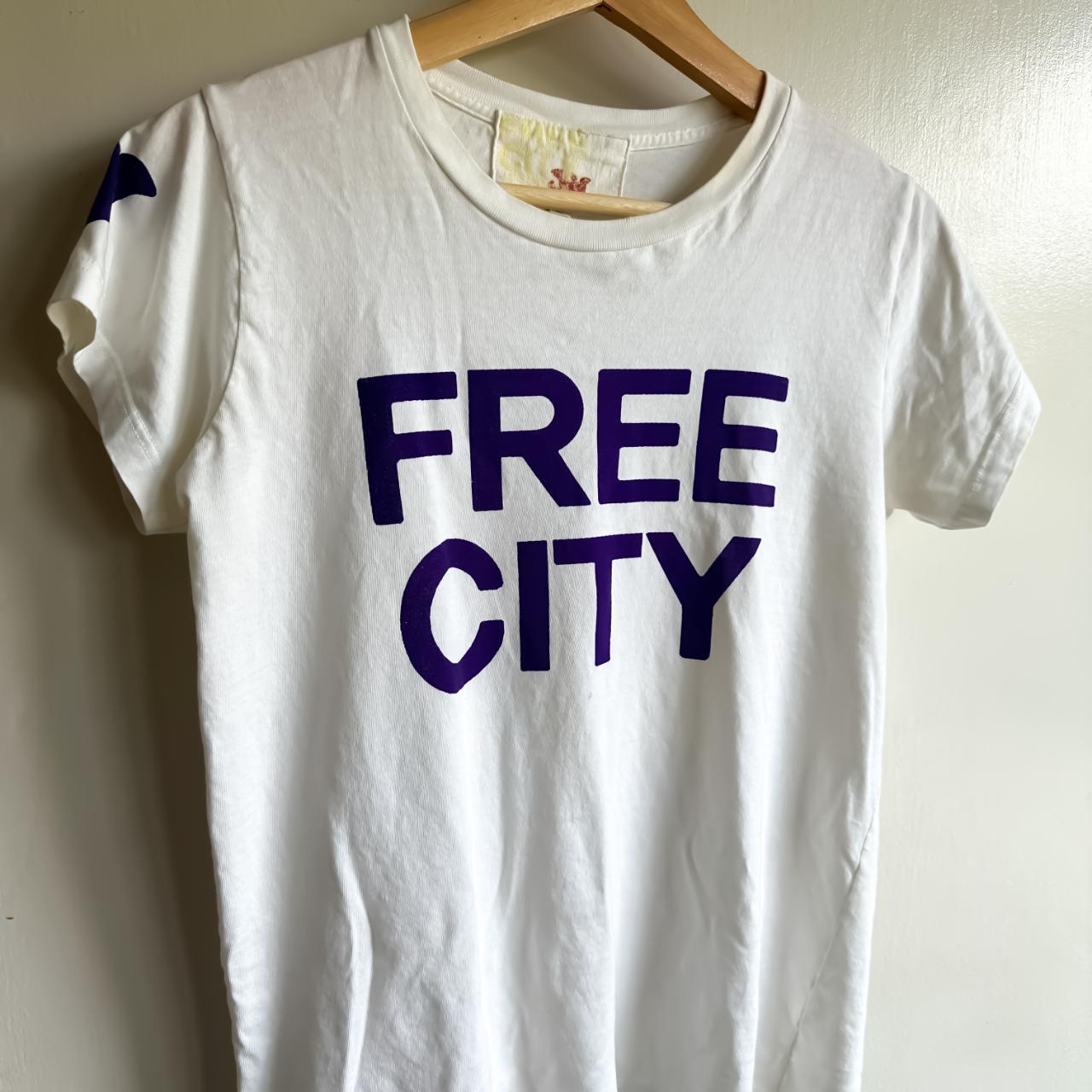 FREECITY Women's White T-shirt (3)