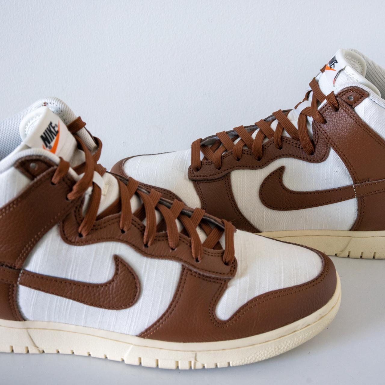 mens brown nike trainers