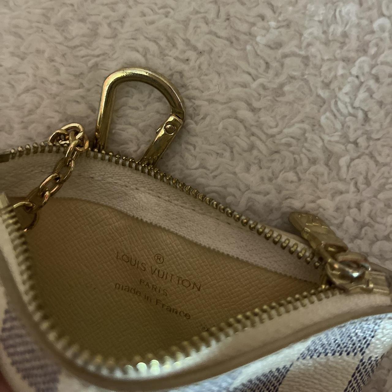 Louis Vuitton Women's White Bag (2)