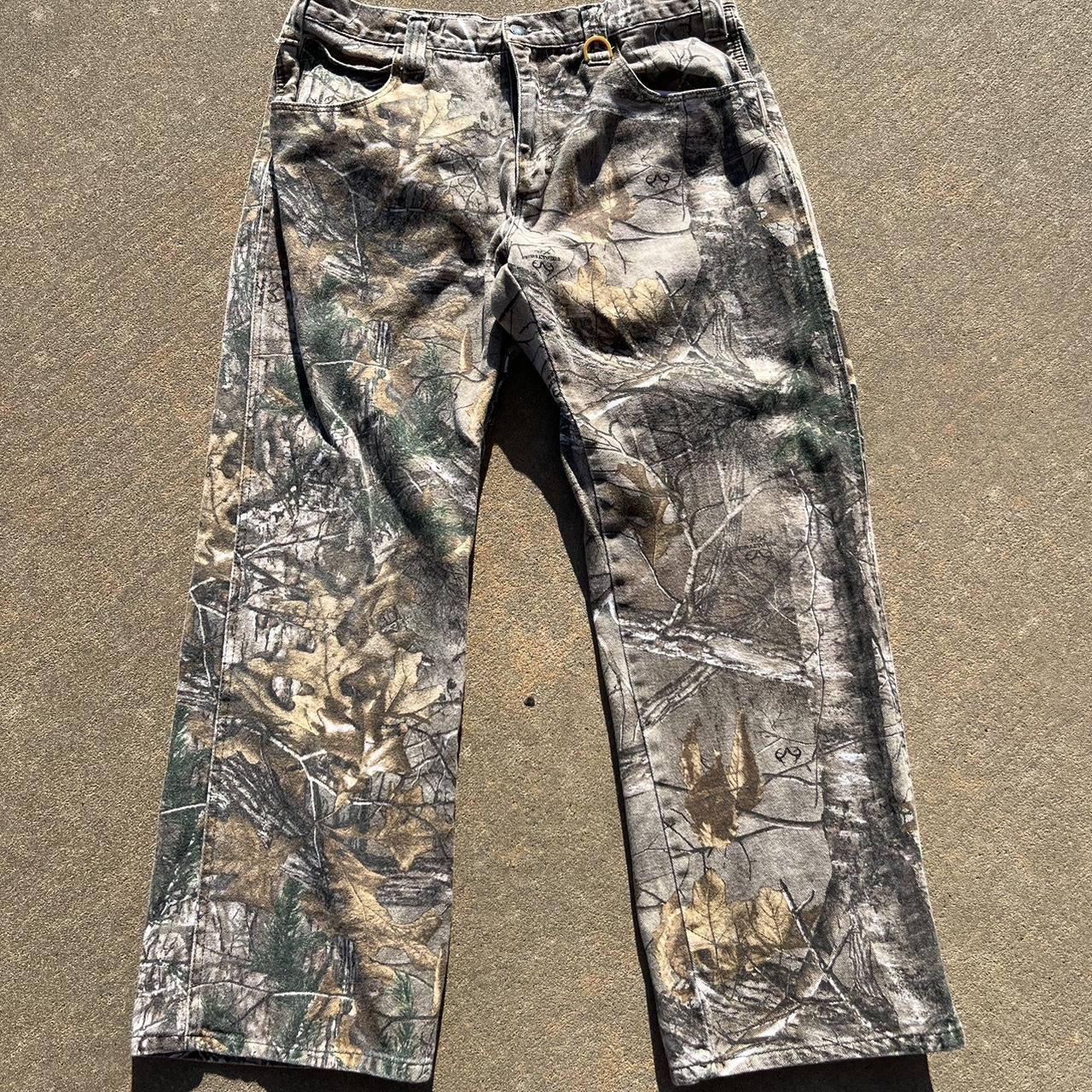 Realtree camo jeans super cool... - Depop