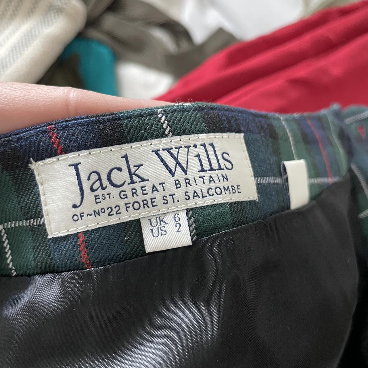 Jack Wills Women's Green and Red Skirt | Depop