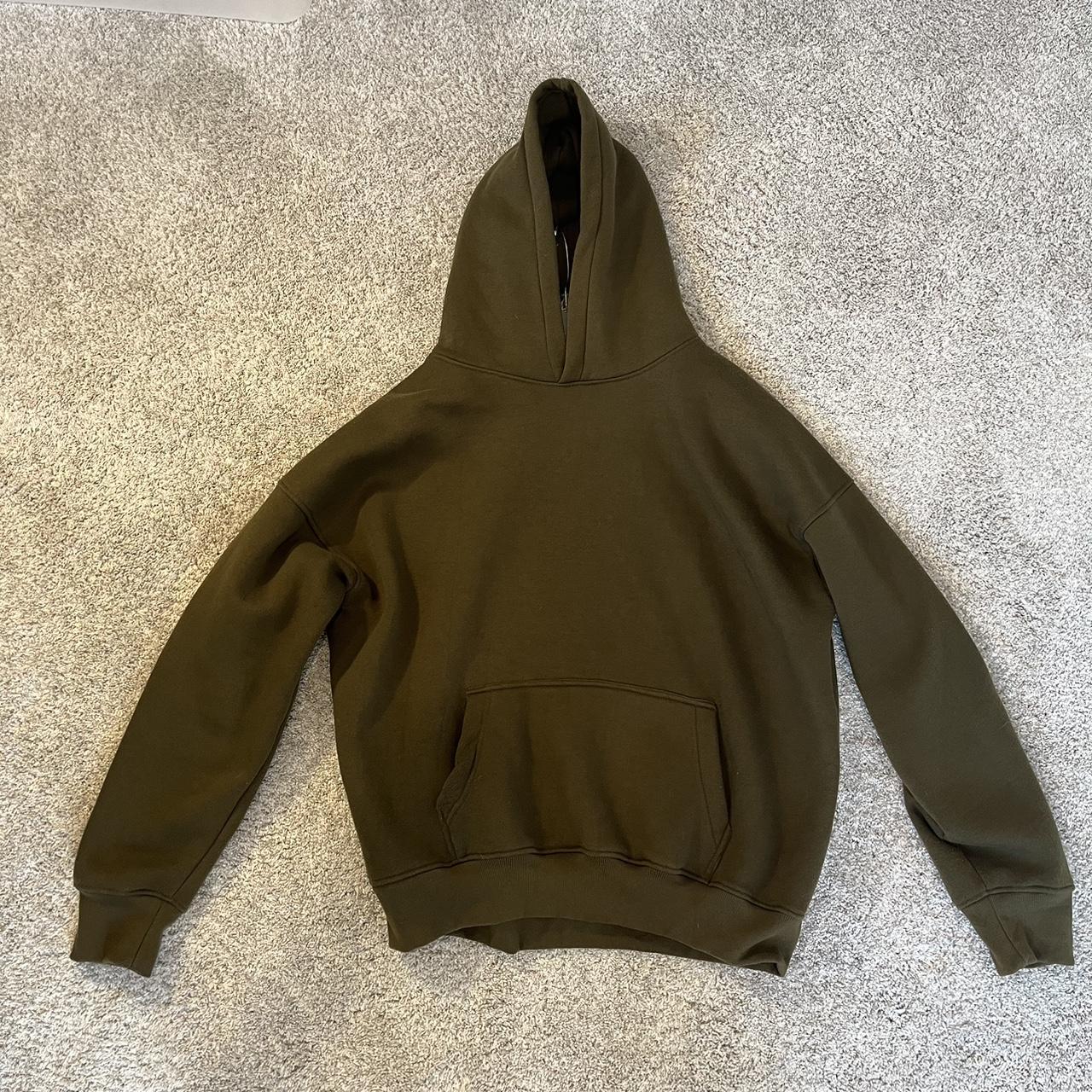 Green / Olive Green Men’s Hoodie 🔥🔥 Size:... - Depop