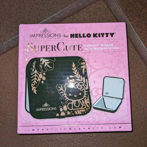 Brand new pink Hello Kitty Impressions Vanity Chair. - Depop