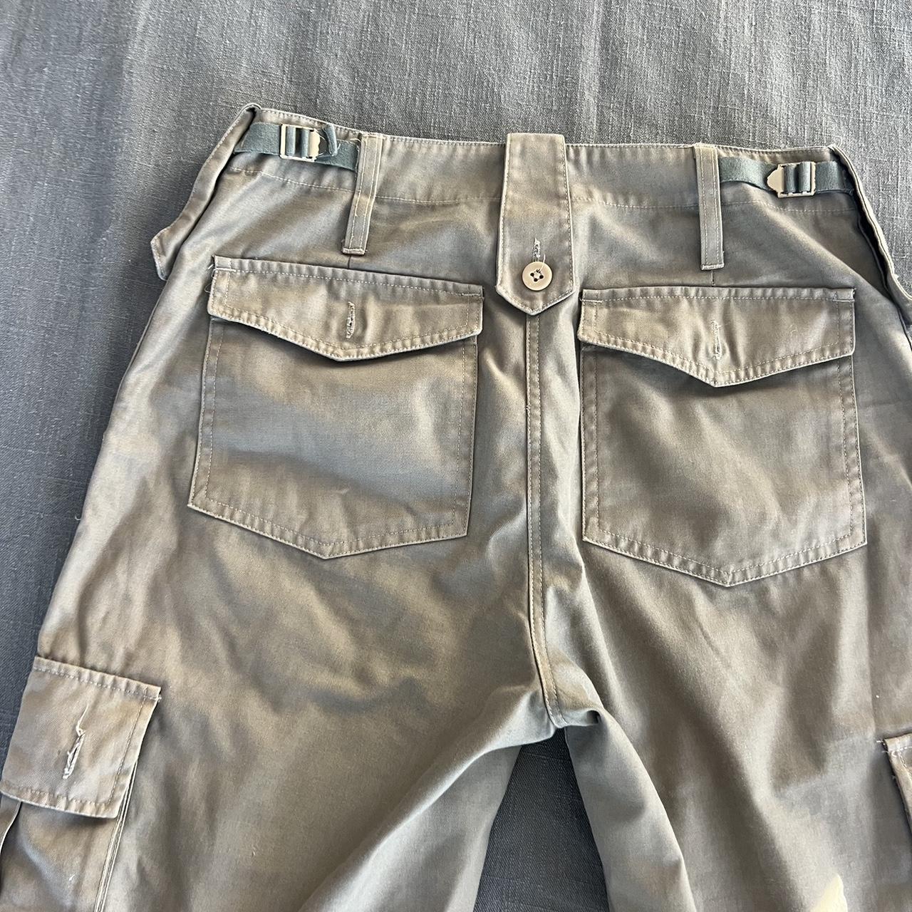 BDG Cargo Pants from Urban Outfitters in light khaki... - Depop