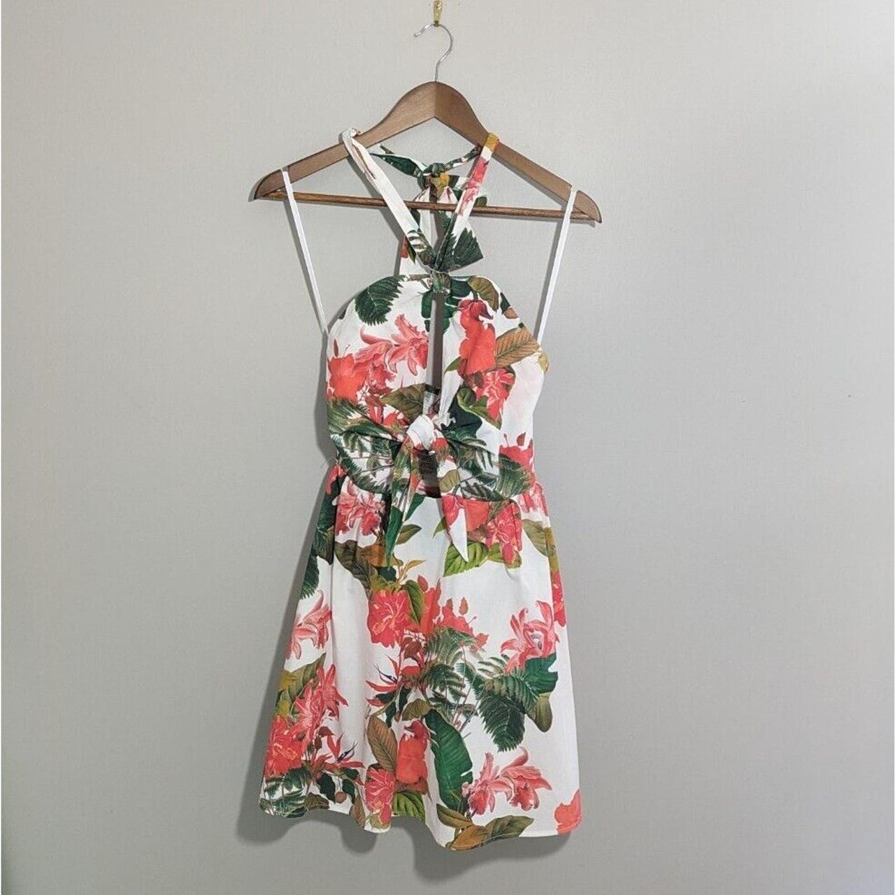 Gianni Bini Charlotte Floral Print Halter Neck... - Depop